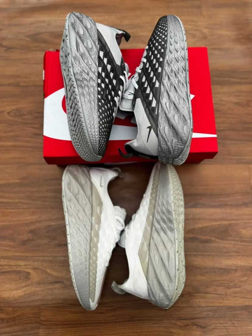 Nike Eva Edge